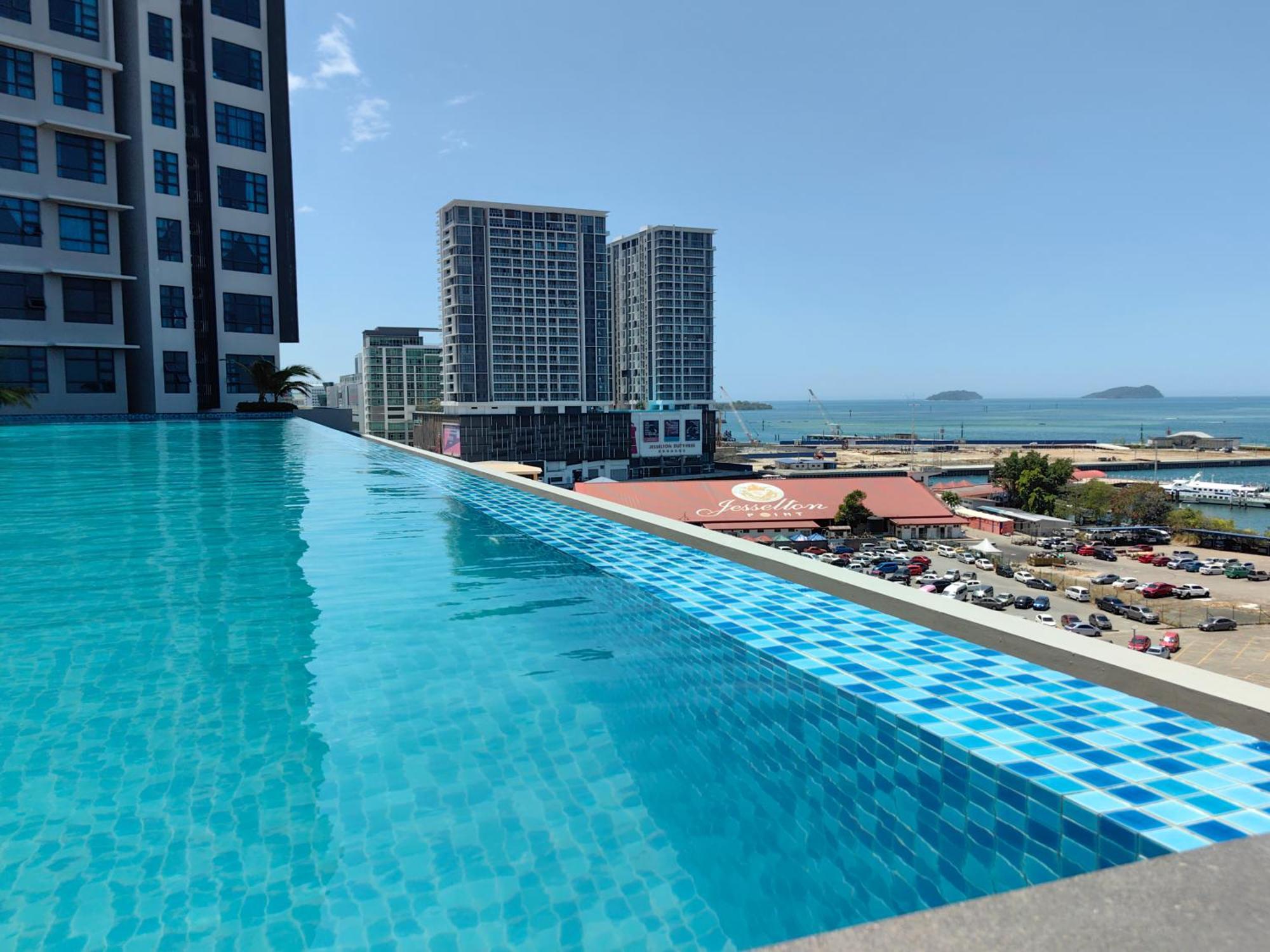Jesselton Quay By Miraton Lodge 1 Kota Kinabalu Kültér fotó